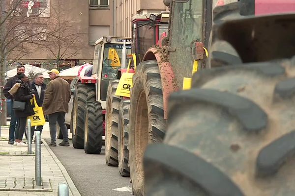 Les membres de la Coordination rurale se sont rendus devant l'agence de services et de paiement de Nancy.