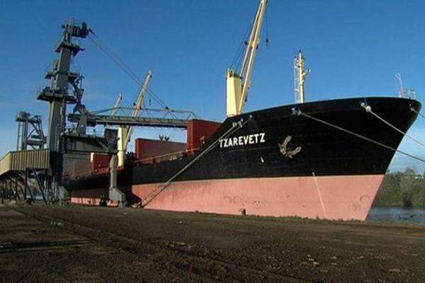 Ce vraquier, battant pavillon Maltais, doit partir pour l'Algérie avec 20 000 tonnes de céréales à son bord