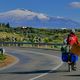 Sur les routes de l'Etna à vélo - Bastien a parcouru 68 000 km à travers l’Europe en 12 ans