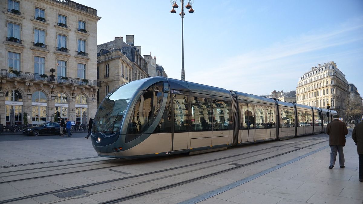 Bordeaux Metropole La Ligne B Du Tram Interrompue Sur Une Partie Du Trajet En Raison De Travaux