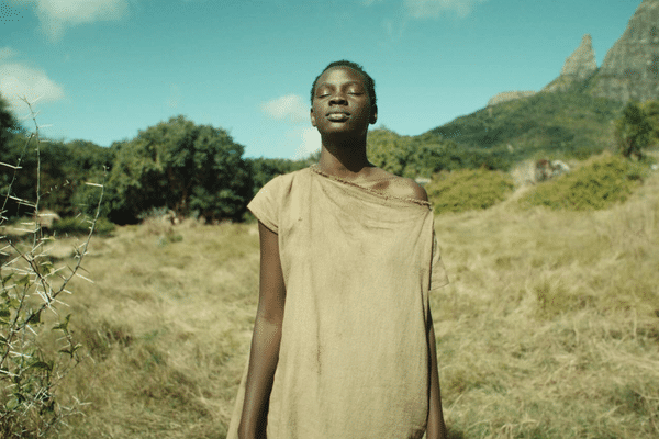 Photo d'Anna Thiandoum, actrice du film "Ni chaînes Ni maîtres" de Simon Moutaïrou