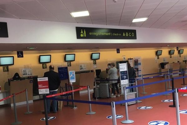 Lundi 8 juin, quelques passagers étaient présents afin d'embarquer sur un vol entre Clermont-Ferrand et Paris.