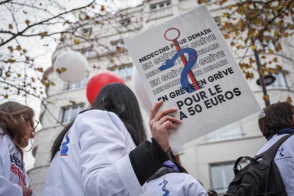 (Image d'illustration) Le collectif Médecins pour demain revendique entre autres le passage du prix des consultations médicales de 25 à 50 euros.