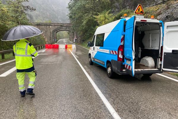 La tempête Ciaran a perturbé la circulation ce vendredi encore dans les Alpes-Maritimes.