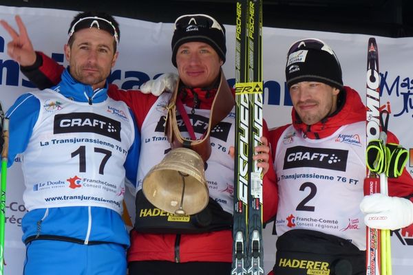 Le podium 2012 du 70 kms style libre : Sergio Bonaldi, Aliaksei Ivanou - Martin Koukal 