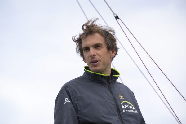 Le skipper Charlie Dalin (Apivia) quelques heures avant le départ de Transat Jacques Vabre. Le Havre (Normandie), le 7 novembre 2021.