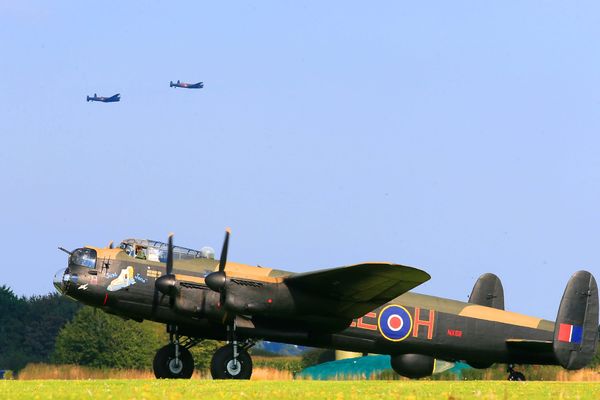 Un bombardier Lancaster de la Royal Air Force a été abattu dans la nuit du 5 au 6 avril 1944 au-dessus de Toulouse.
