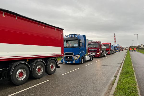 Opération escargot lundi 6 octobre, au nord de Strasbourg.