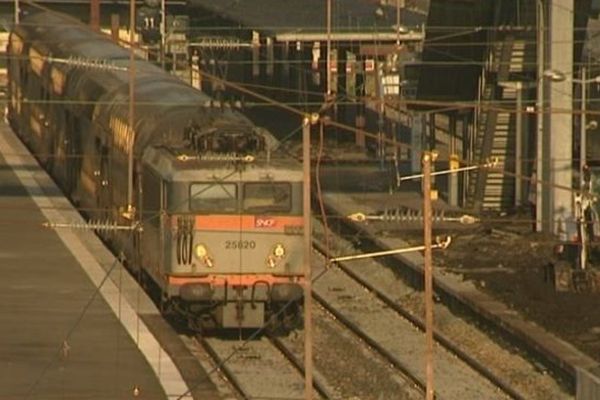 Les usagers de la SNCF avaient pris leurs précautions ce matin.