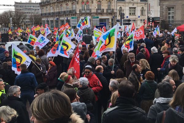 1650 personnes ont participé à la manifestation du 20 février à limoges