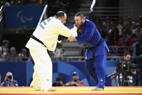 Le Breton Jason Grandry a créé la surprise ce samedi 7 septembre en remportant le bronze en para-judo en catégories non-voyants poids-lourds. Il a notamment vaincu l'un des favoris, Ilham Zakiyev, qui pèse 40 kg de plus que le Finistérien.