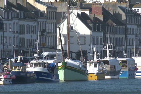 Plus de 500 bateaux vont devoir rester à quai, après l'interdiction de pêche pour un mois dans le Golfe de Gascogne