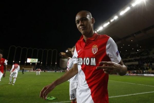 Le défenseur Monégasque Fabinho et ses coéquipiers viennent défier le Stade Malherbe de Caen juste avant de retrouver la Ligue des Champions