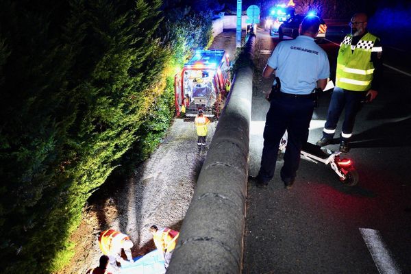 Un homme en trottinette chute de 4 mètres à Anduze, dans le Gard.