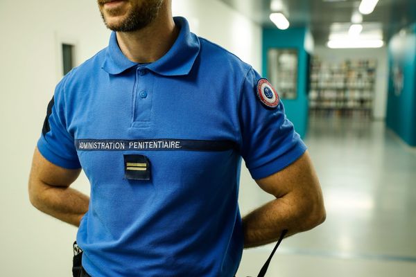 Un gardien de la prison de la Santé, Paris - Photo d'illustration