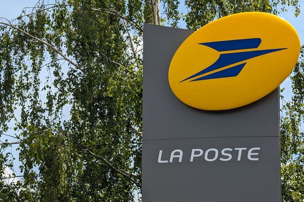 Le courrier des Auvergnats ne sera bientôt plus trié au centre La Poste de Lempdes, près de Clermont-Ferrand.