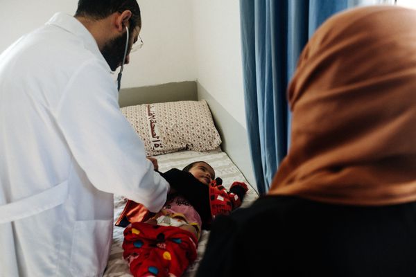 Depuis un mois des médecins de l'association PalMed Europe ont établi un hôpital de campagne à Gaza. Une équipe sera bientôt envoyée pour les relever.