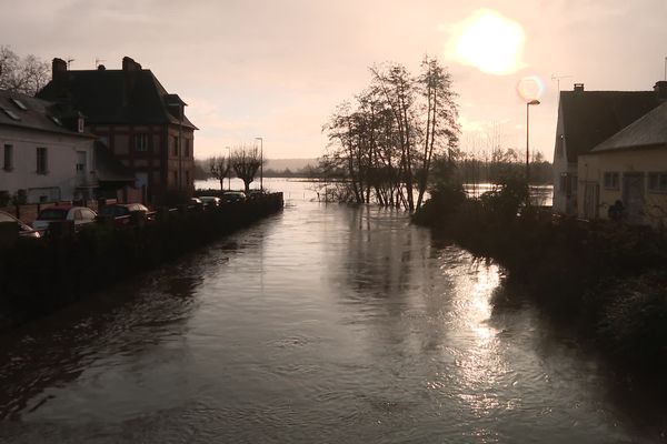 Des inondations ont touché la Normandie, jeudi 9 janvier 2025, comme ici à Pont-L'Evêque dans le Calvados.