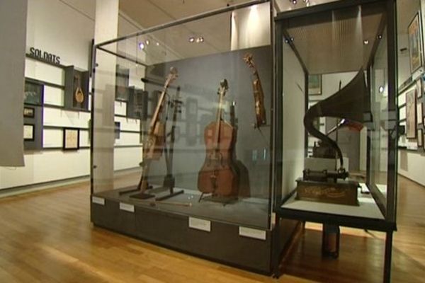 Exposition à l'Historial de Péronne sur le foissonnement sonore de la Grande Guerre