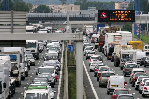 Le RER toulousain a pour objectif le désengorgement de Toulouse et de son agglo, proches de l'asphyxie.