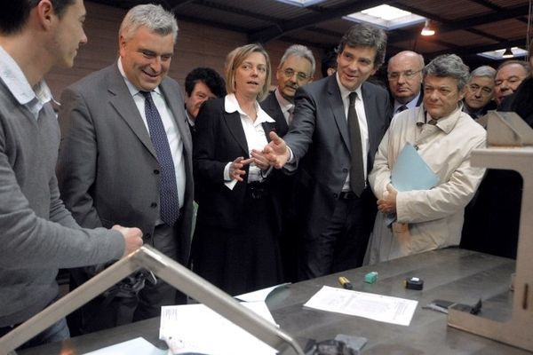 Frédéric Cuvillier, ministre des transports, Arnaud Montebourg, ministre du redressement productif et Jean-Louis Borloo à Raismes (59). 