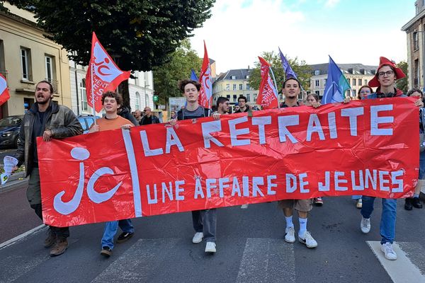 1 600 personnes ont manifesté à Rouen (Seine-Maritime), selon la préfecture.