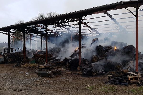  Incendie dans une stabulation à Salon-la-Tour