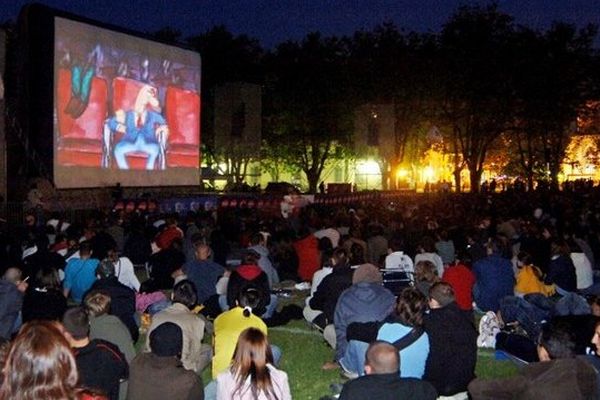 Cinéma en plein air