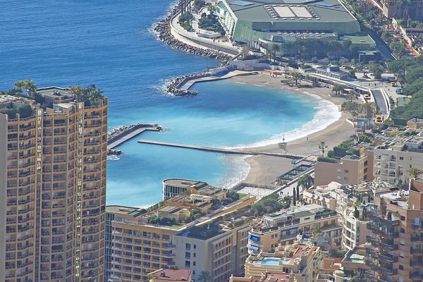 La plage du Larvotto vue du ciel (Archives)