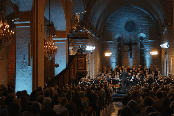 En 2022, le Requiem de Mozart joué par l'Orchestre national de Cannes joué en direct de la Cathédrale d'Antibes avait été un grnad succès.