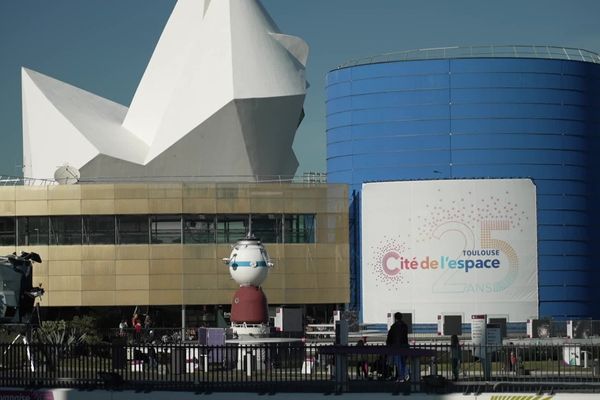 La cité de l'espace ferme ses portes au public ce mardi 13 juin pour causes de fuites provoquées par les orages de la veille.