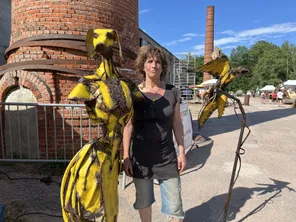 Patricia Molins, artiste-soudeuse présente ses œuvres au festival de l'Art de La Poèterie