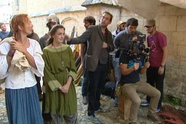 L'équipe de tournage de "Guillaume, la jeunesse du conquérant" dans les rues de Honfleur