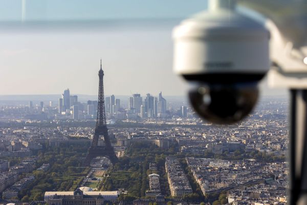 Ces caméras doivent permettre d'aider les forces de l'ordre à identifier des mouvements de foule ou des départs de feu.