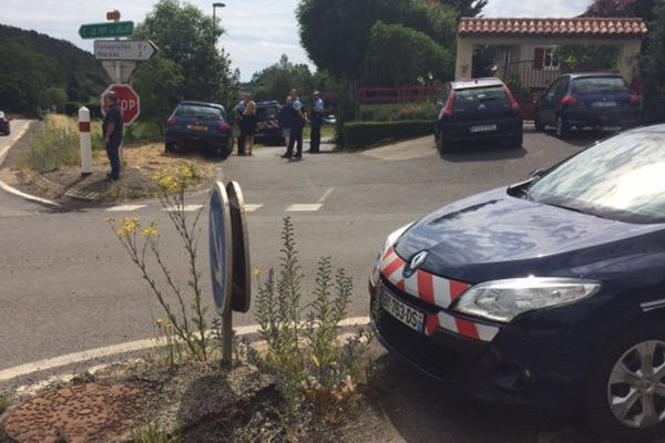 Les faits se sont produits au lieu dit Farreyroles en bordure de la D 590 qui va au Puy-en-Velay. 