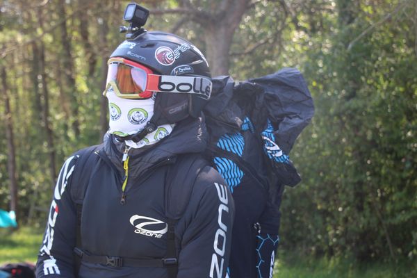 Victor Boudet, 16 ans, participera au championnat de France Jeunes de parapente du 26 au 31 août 2019 