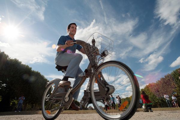 Pour lutter contre la pollution à l'ozone, les vélos de la Métropole Aix-Marseille sont gratuits pendant trente minutes.