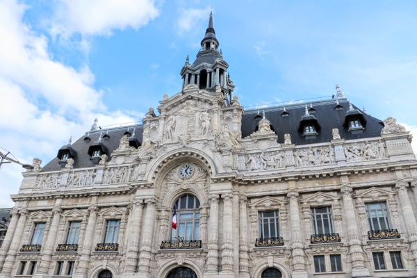 Roubaix est classé la ville la plus pauvre de France en cette année 2024, selon le dernier rapport de l'Observatoire des inégalités.