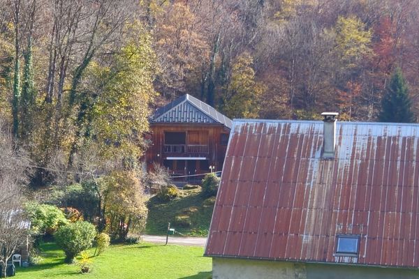 Trois enfants ont été retrouvés morts sur la commune de Taninges (Haute-Savoie), ce mardi 12 novembre.