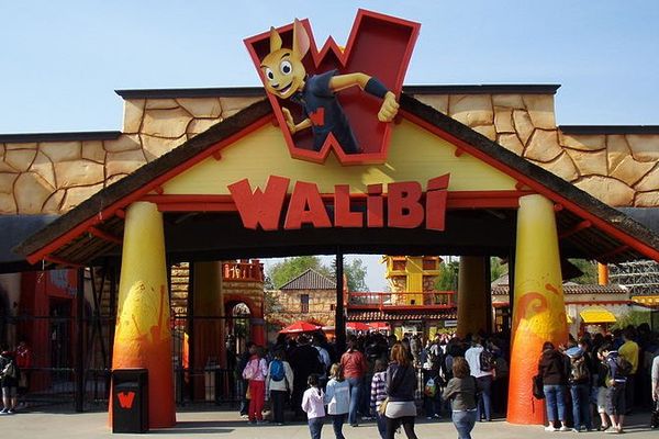 L'entrée du parc Walibi à Wavre près de Bruxelles (Belgique). 