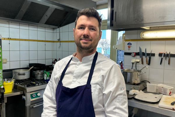 Guillaume Laublanc, chef à l'Auberge des Gourmets, à Villars (Saône-et-Loire).