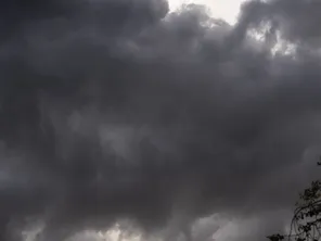 Des orages, avec d'importants cumuls de pluie et des risques de grêle, sont annoncés dans les Alpes le 12 juillet 2024. (Illustration)