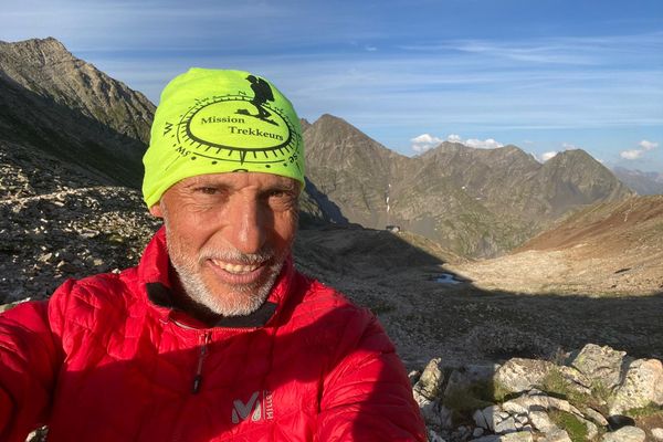 L'an dernier, Didier Sessegolo avait traversé les Pyrénées depuis Hendaye, jusqu'à son village de Buyon. Un périple de 1885 km en 52 jour, avec 86 000 mètres de dénivelé.