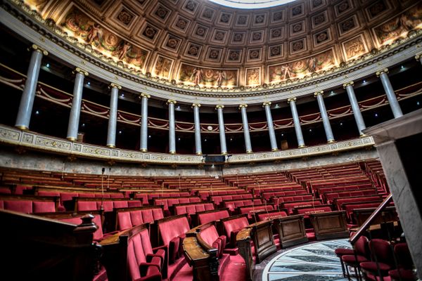 Deux sièges sont à pourvoir à l'Assemblée nationale pour les Hautes-Alpes.