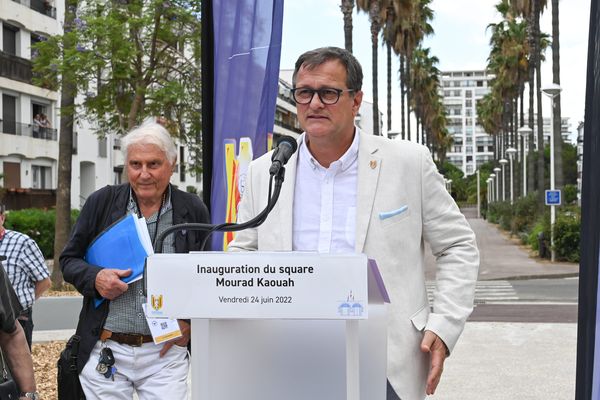 Perpignan - Louis Aliot, maire RN de la ville, inaugure un square - 24 juin 2022.