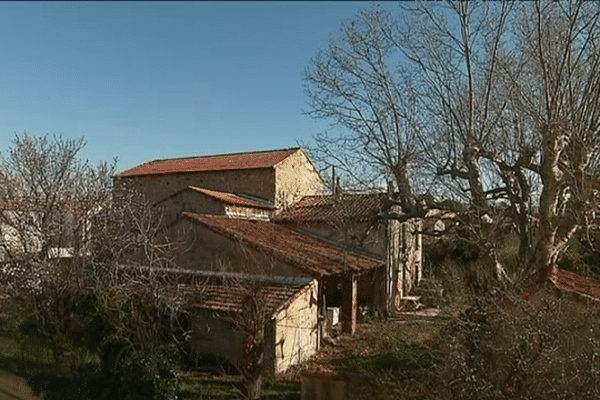 La ferme de Bois Luzy, datant du 18° siècle devrait disparaître pour construire un immeuble