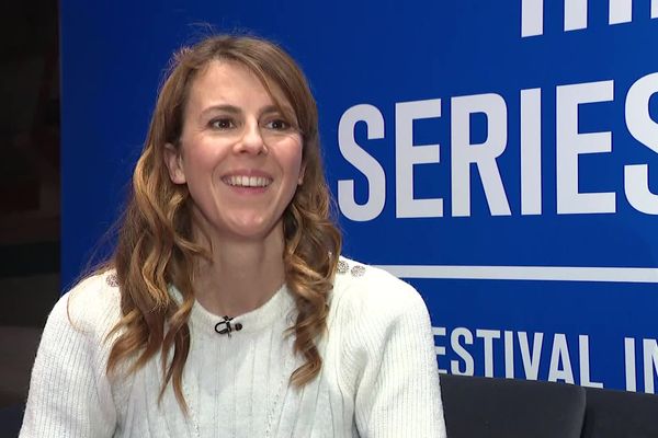 Nicole Ferroni présente la série Aspergirl, à Séries Mania, à Lille