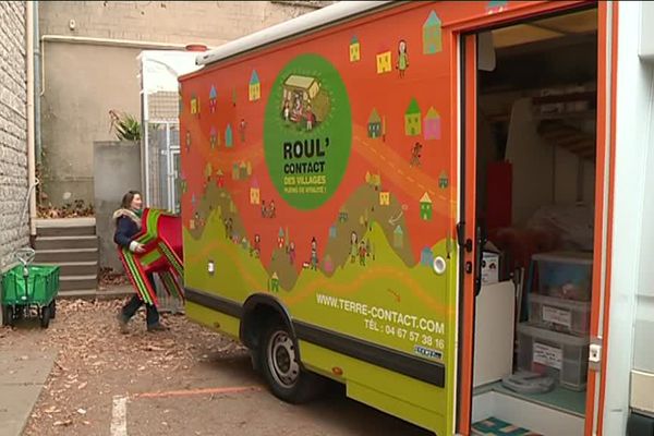 Roul'Contact, le camion solidaire qui parcourt les routes de l'Hérault - février 2018