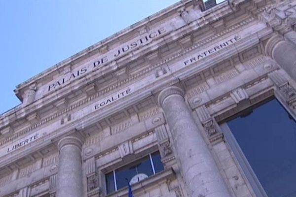 Le TGI de Tulle a perdu ses fonctions le 31 décembre 2010.