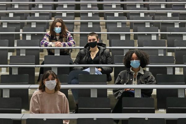 Le 10 janvier, des étudiants de Mulhouse ont écrit une lettre ouverte à Emmanuel Macron pour l'alerter sur leur situation.